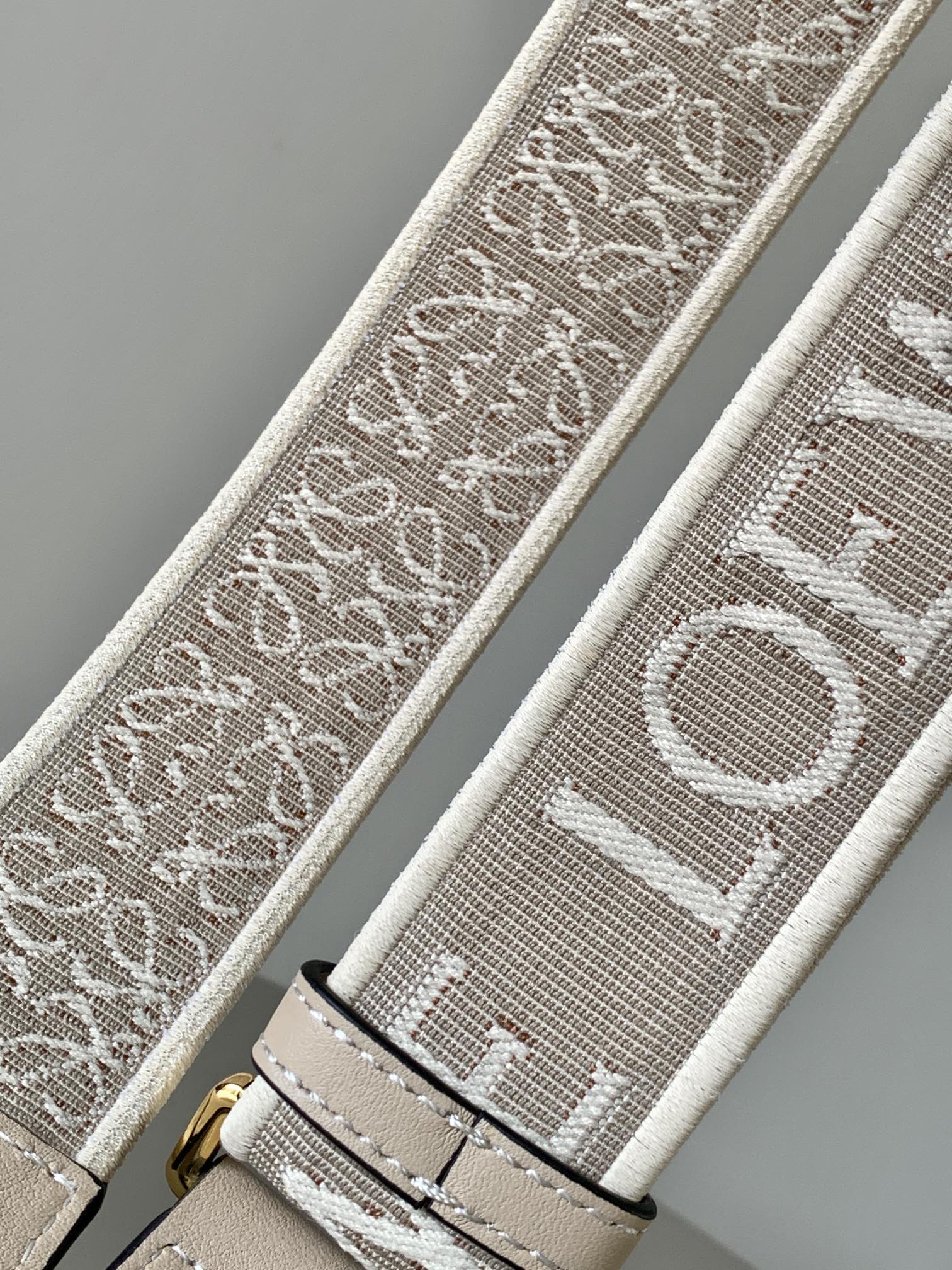 Loewe Shoulder Straps